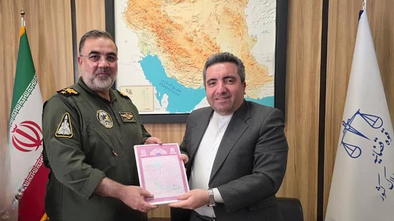 اعطای ۱۰۰ سند اراضی نیروی هوایی در کنارک ️