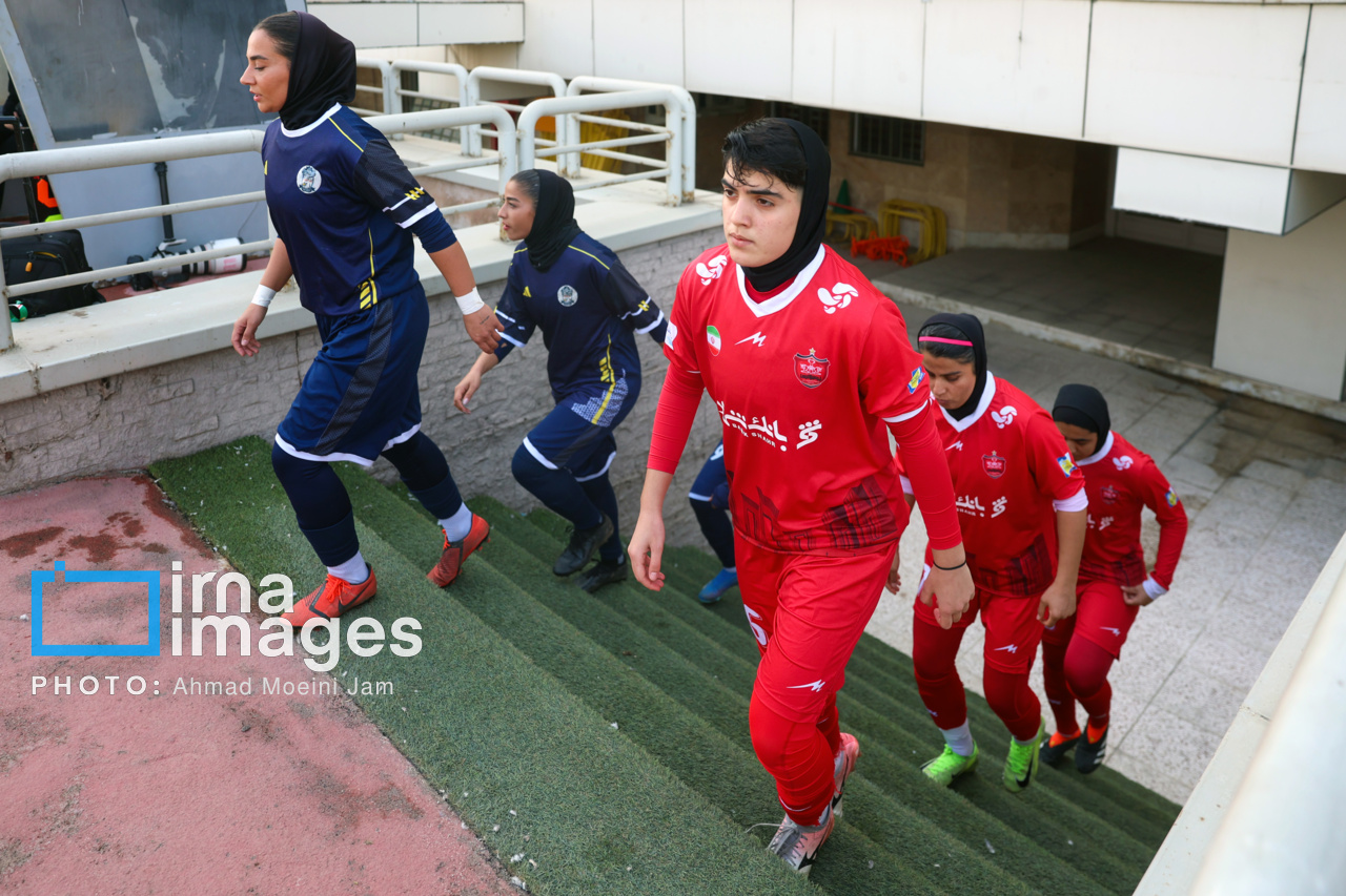 لیگ برتر فوتبال زنان؛ پرسپولیس و یاسام