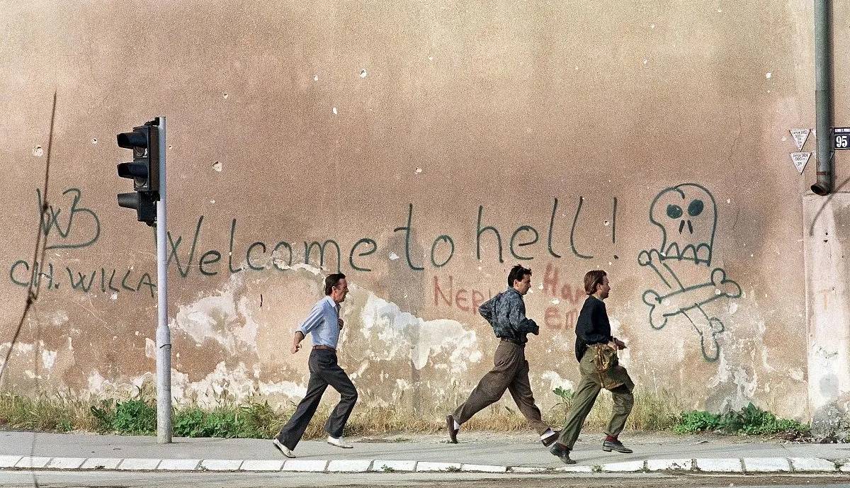 گردشگران مرگ؛ افشای سفر اروپاییان به بوسنی برای شکار انسان در دهه 90 میلادی