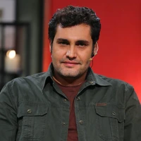 عصبانیت آقای بازیگر از بادیگاردهای متین ستوده