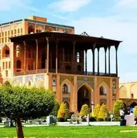 گردشگری/ کاخ عالی قاپو اصفهان؛ شاهکار معماری صفوی