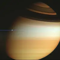 عکس روز ناسا از صفحه حلقههای زحل