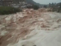 فیلم/ سیلاب در مسجدسلیمان