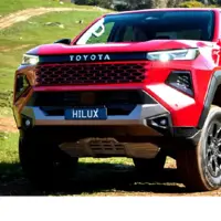 دفاع تویوتا از سبک طراحی نسل جدید هایلوکس ؛ مشتریان به تدریج با آن کنار خواهند آمد