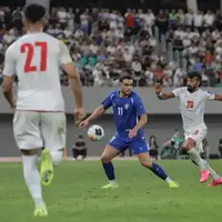 ازبکستان با لباسهای فینال کافا مقابل ایران