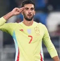 مهاجم بارسلونا خوشحال از قرار گرفتن در کنار دو رئالی