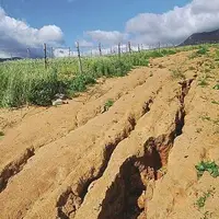 فرسایش سالانه ۱۶ هکتار خاک در آذربایجان غربی؛ مرگ پنهان زمین!