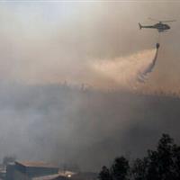 اعزام ۲ بالگرد برای اطفای آتش جنگلهای چالوس
