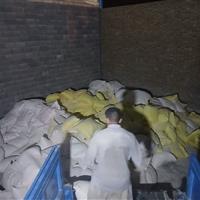 کشف ۱۹ تُن نهاده مرغی قاچاق در ایلام