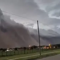 دیوار طوفانی بر فراز بوئنوسآیرس شکل گرفت