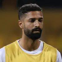 مدافع استقلال ۵ روز تا سربازی