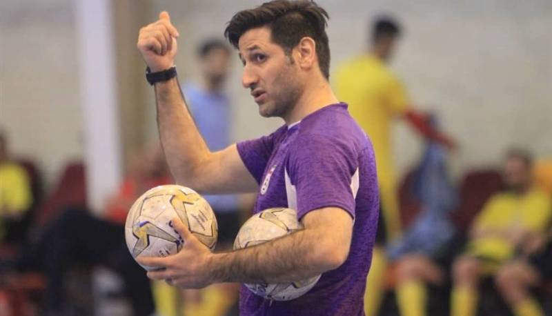 بازگشت نظری به نیمکت فوتسال