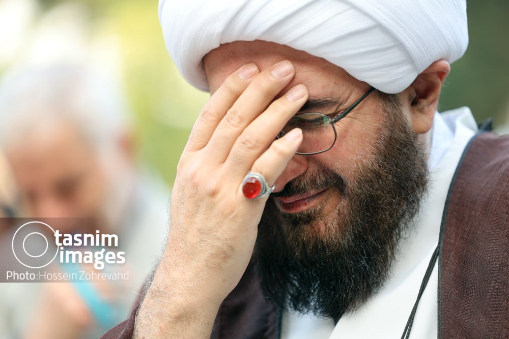 عکس/ نماز طلب باران در دانشگاه علم و صنعت