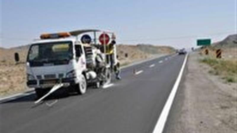 انجام ۱۲۰۰ کیلومتر خط کشی در محورهای خراسان جنوبی