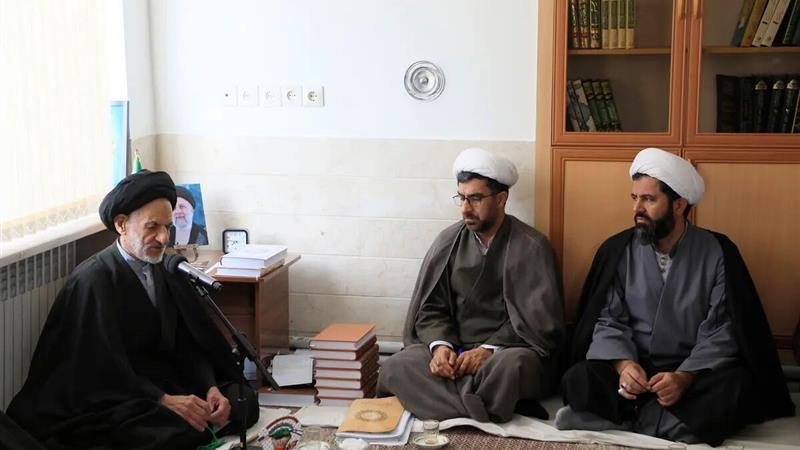 امام جمعه بیرجند: ترویج قرآن در دنیا خلأ فکری انسانها را پر میکند