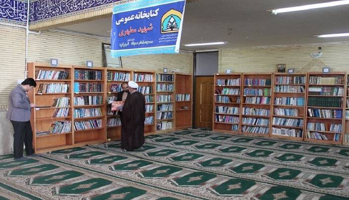 طرح اهدای کتاب به مساجد چهارمحال و بختیاری آغاز شد