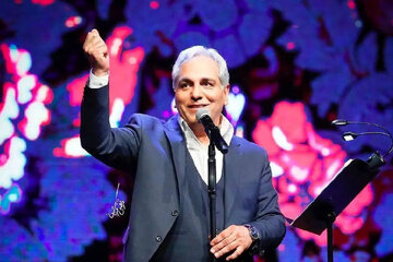 آقای مهران مدیری، در حد شبهای برره میخوانی!