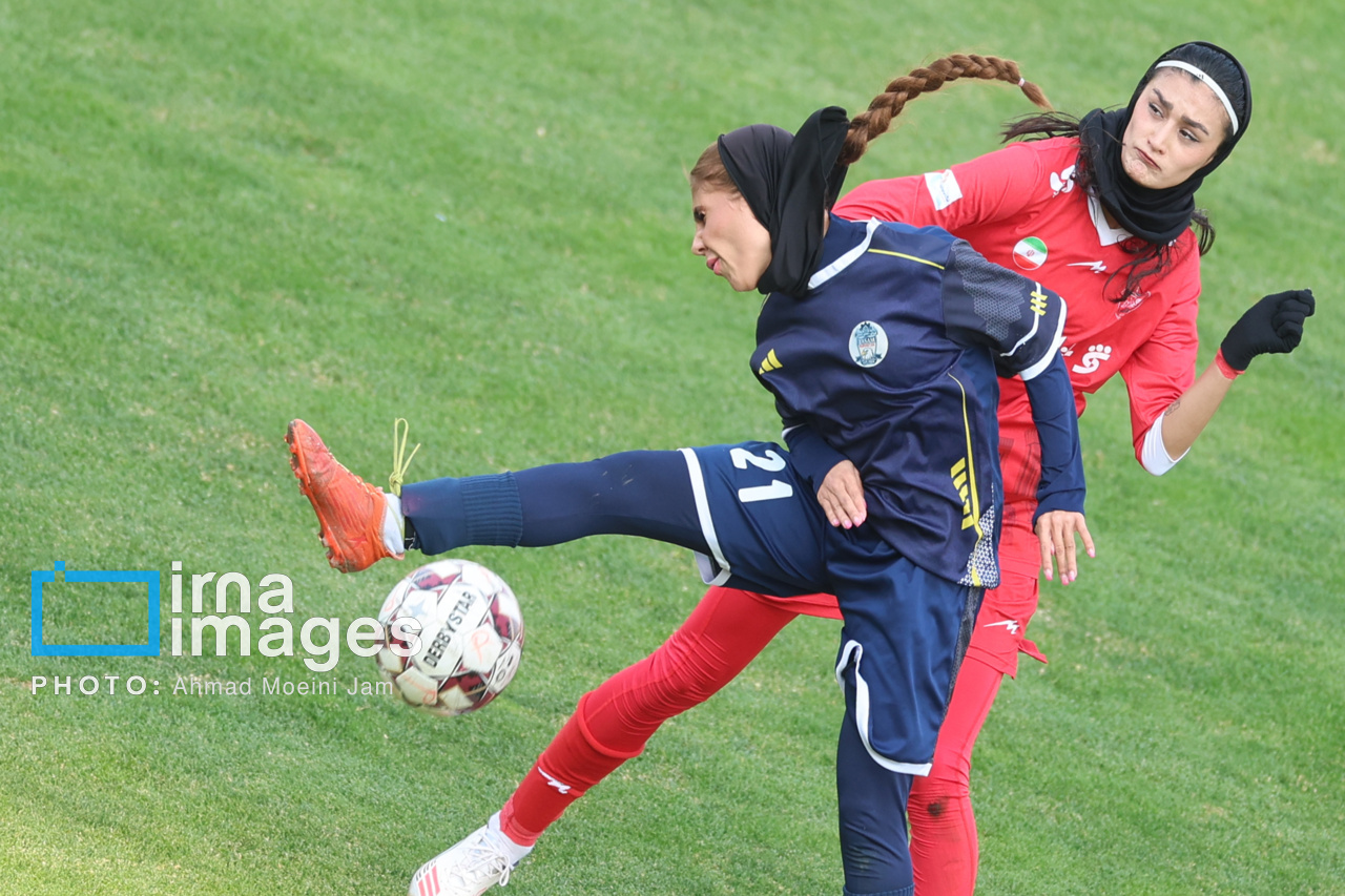 لیگ برتر فوتبال زنان؛ پرسپولیس و یاسام