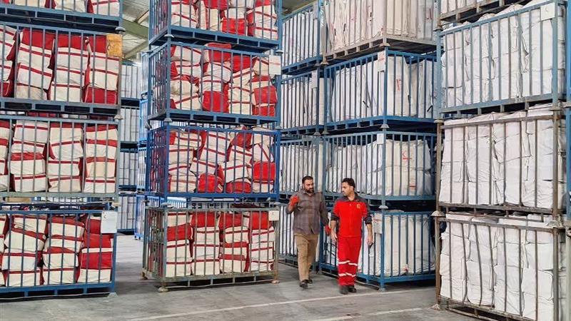 تحویل چهارهزار و ۸۰۰ چادر امدادی به هلال احمر استان مرکزی