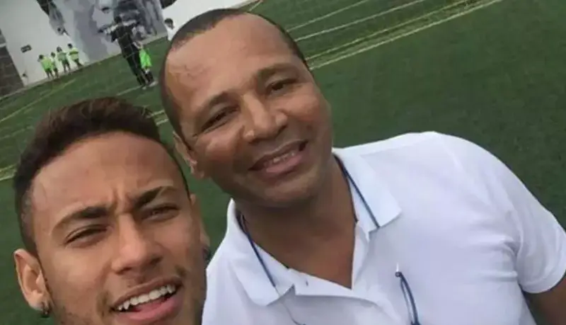 پدر نیمار برند پله را خرید