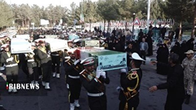 استقبال از هفت لاله گمنام دفاع مقدس در قم