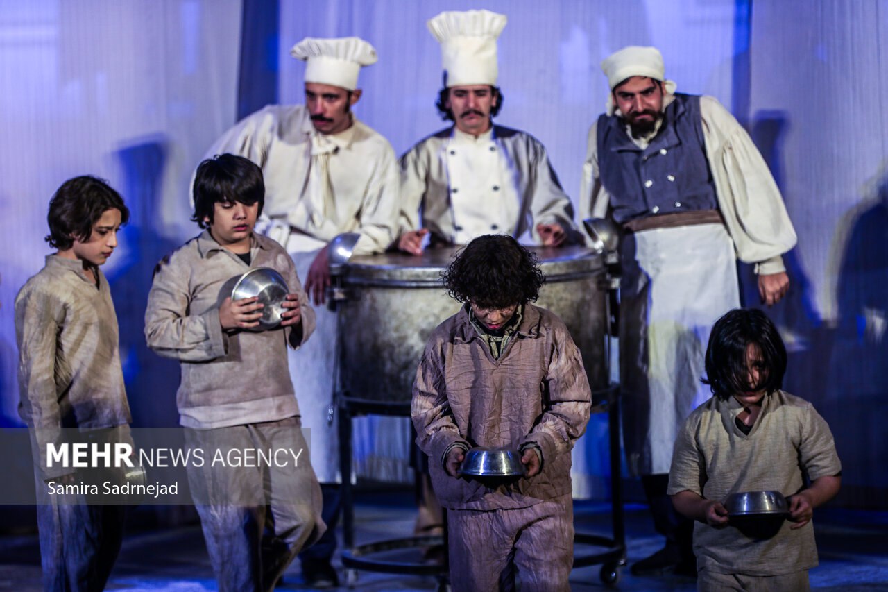 نمایش موزیکال «الیور توئیست»