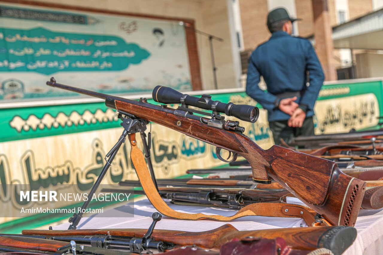  رونمایی از کشفیات فرماندهی انتظامی شرق استان تهران