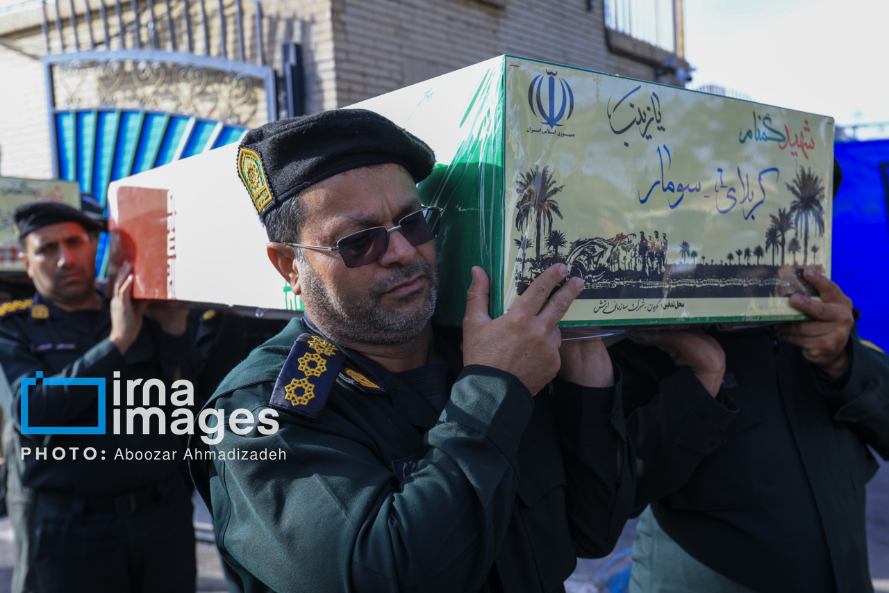 استقبال از شهدای گمنام در فرودگاه کرمان