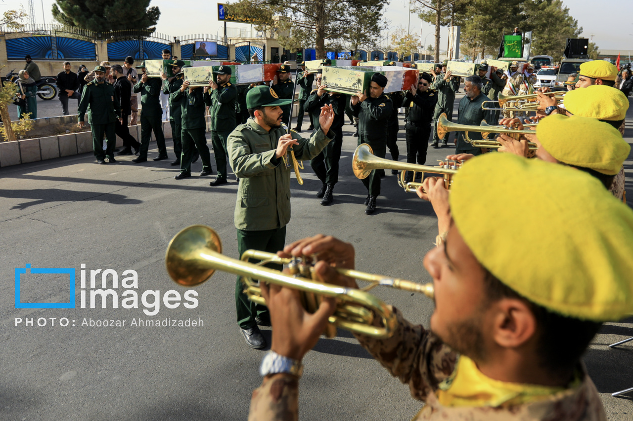 استقبال از شهدای گمنام در فرودگاه کرمان