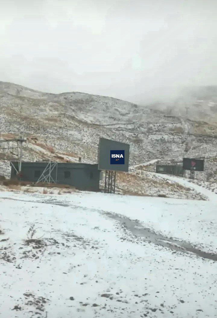 پیست اسکی دیزین پس از اولین برف پاییزی