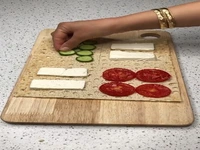 لقمه غذا برای بچه های مدرسه ای