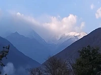 نخستین برف پاییزی ارتفاعات کلاردشت را سفیدپوش کرد