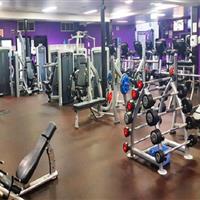 افزایش تخلفات بیمهای در مراکز زیبایی و باشگاههای ورزشی/ بازرسان آگاه باشند