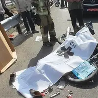 تصادف مرگبار در خط ویژه؛ یک نفر در برخورد اتوبوس و موتورسیکلت جان باخت