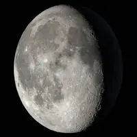 زنگ خطر ادعای مالکیت ماه و نیاز به جلوگیری از درگیریهای احتمالی