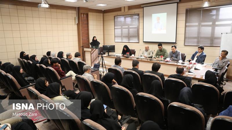 یک استاد جامعهشناس: زندهیاد قانعیراد یک جامعهشناس تاثیرگذار بود