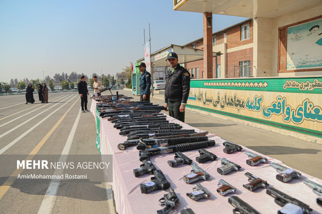  رونمایی از کشفیات فرماندهی انتظامی شرق استان تهران