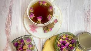 فقط این چای رو بخورید طعمش عالیه