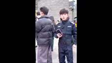 ترفند عجیب پلیس چین برای پیشگیری از سرقت موبایل