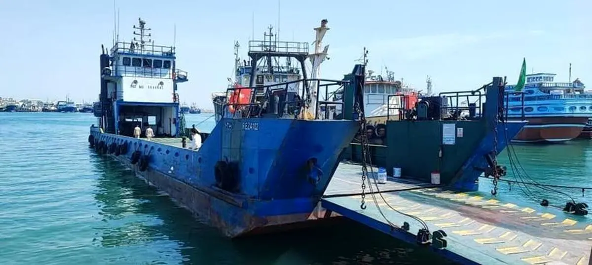 توقیف پنج شناور و کشف محموله بزرگ کالای ممنوعه در آبهای بندرعباس