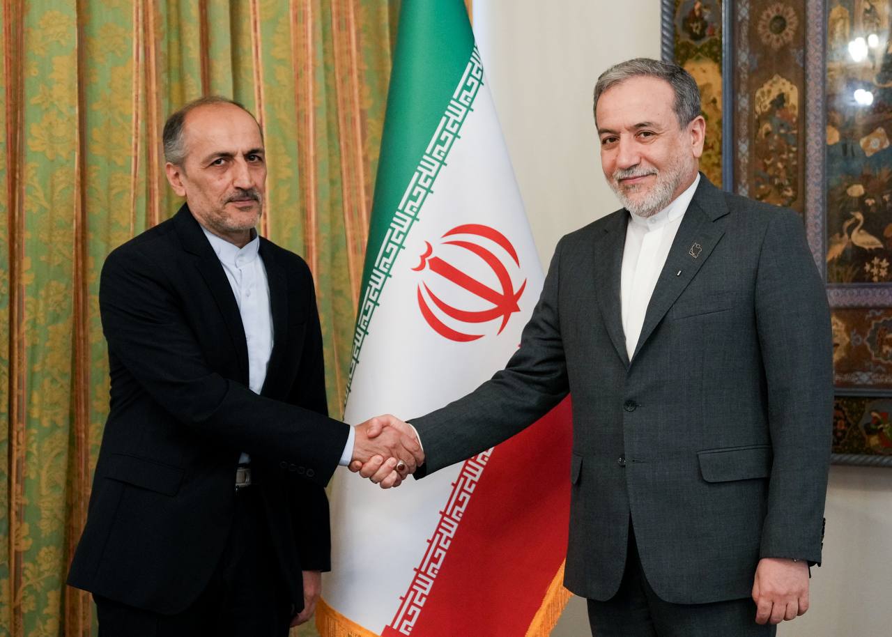 عکس/ دیدار سرکنسول جدید ایران در بمبئی هند با وزیر امور خارجه