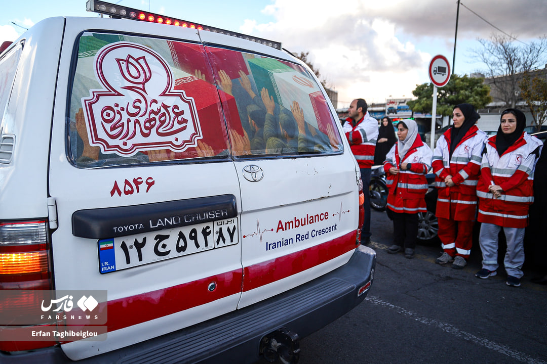 عکس/ استقبال زنجانی‌ها از دو شهید گمنام