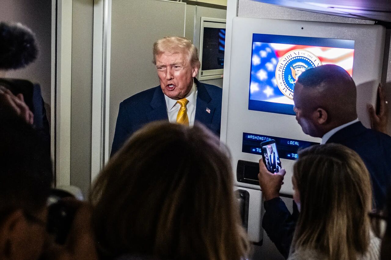 ترامپ: احتمال دارد فرمول تحریمها علیه روسیه شامل ایران هم بشود