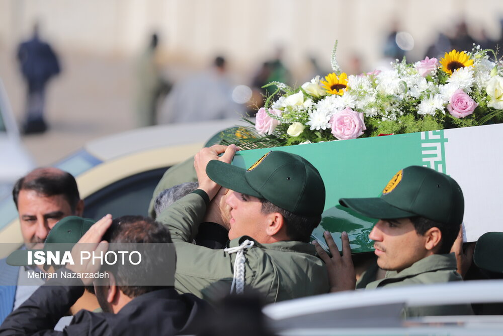 تشییع پیکر مطهر شهدای گمنام - تبریز