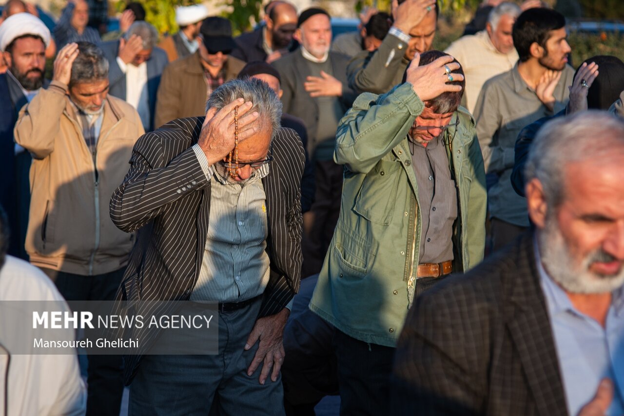 عکس/ اقامه نماز طلب باران در شاهرود