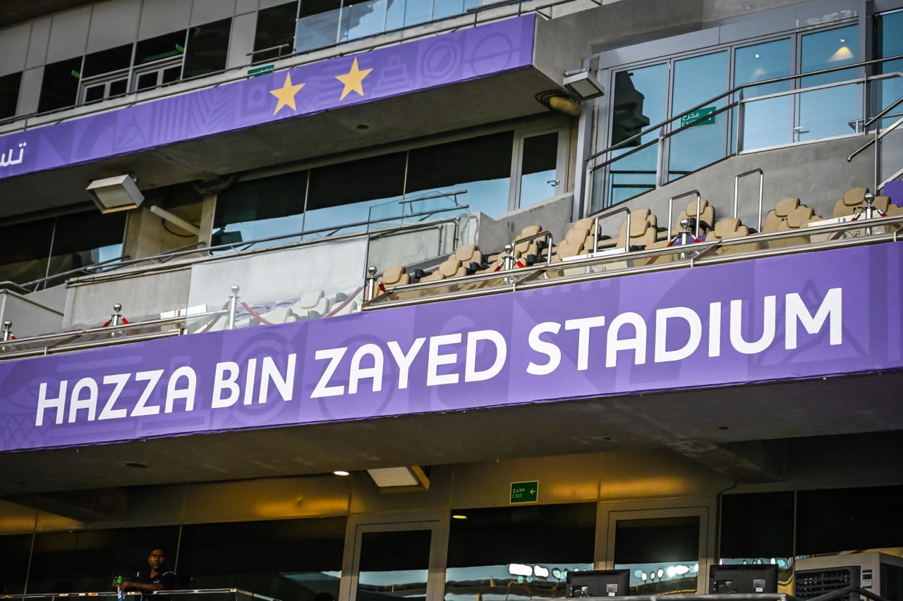 تصاویری از ورزشگاه هزاع بن زاید امارات پیش از مصاف امشب تیم های ایران و ازبکستان