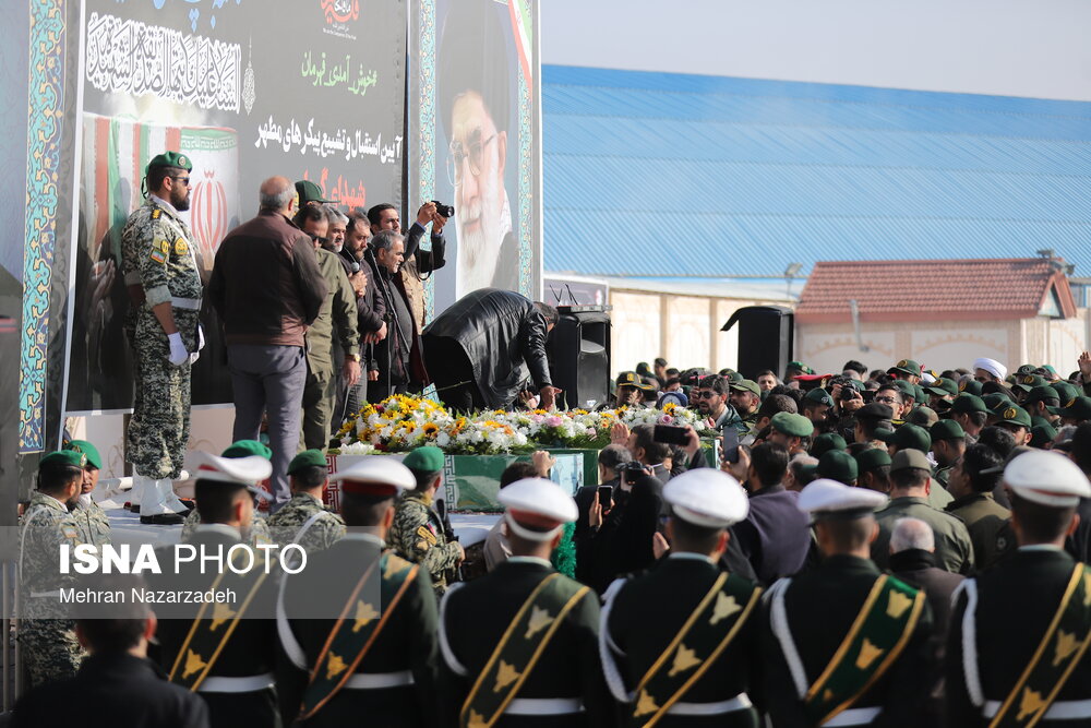 تشییع پیکر مطهر شهدای گمنام - تبریز