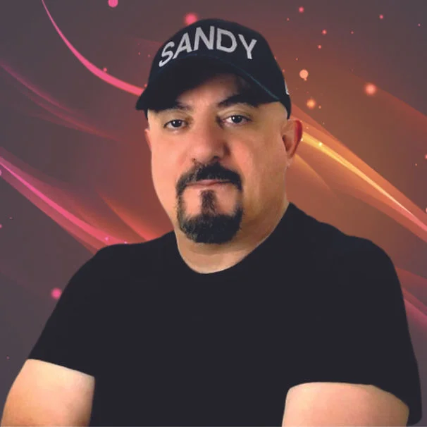 بغض سندی از شدت دلتنگی اش برای ایران