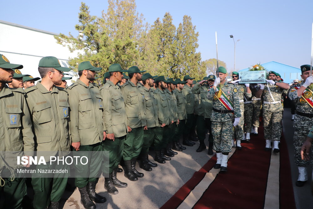 تشییع پیکر مطهر شهدای گمنام - تبریز