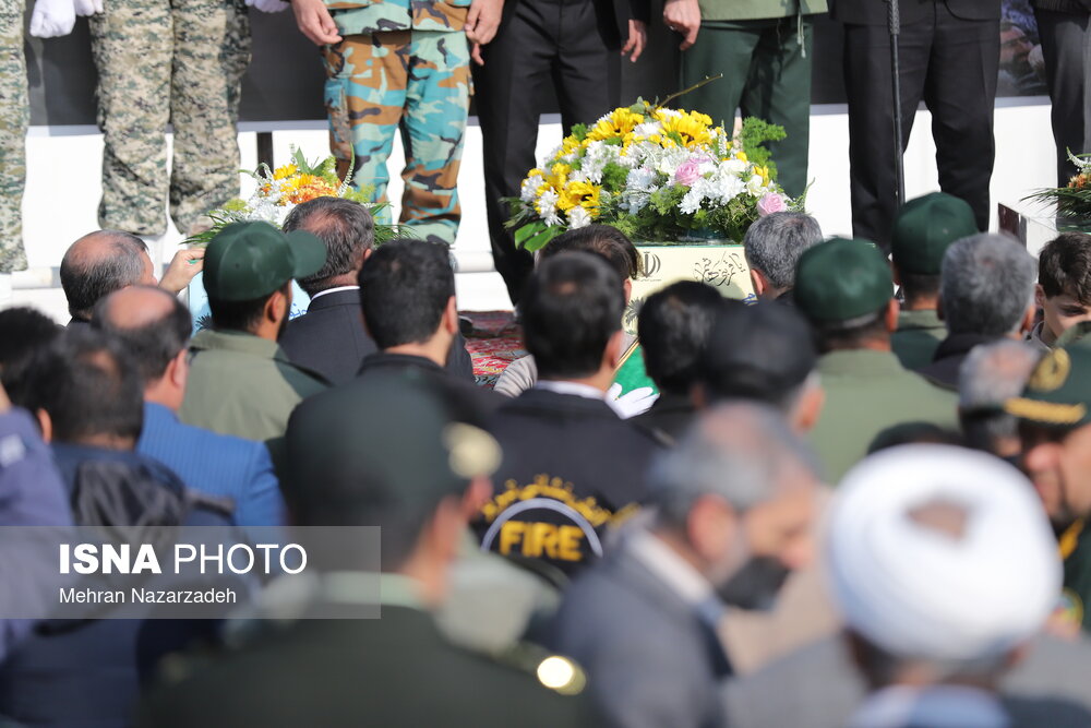 تشییع پیکر مطهر شهدای گمنام - تبریز